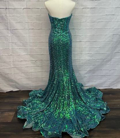 0061 Portia & Scarlett